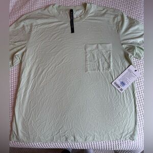 NWT Lululemon Fundamental Oversized Tee